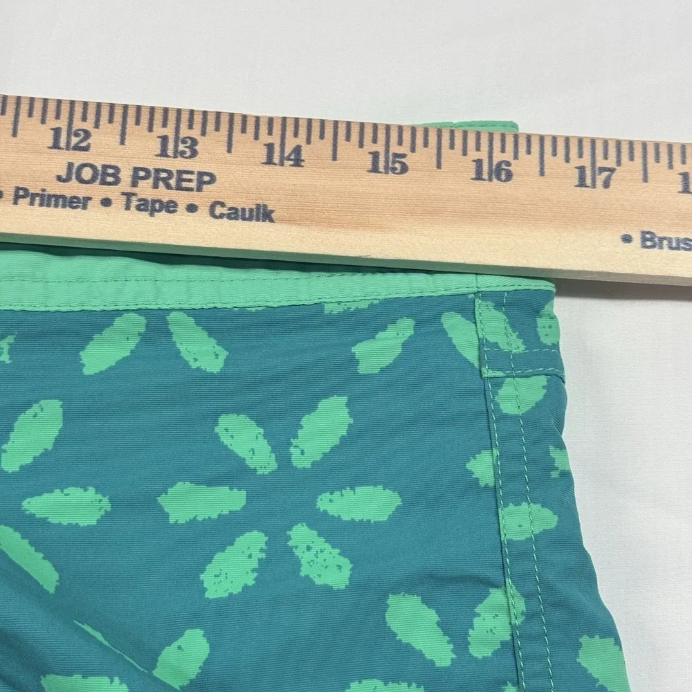 Patagonia Wavefarer Board Shorts Womens 10 Teal Sand Dollar Surf Swim Nylon‎